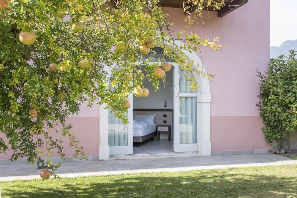 Residence La Vigna Арко Екстер'єр фото